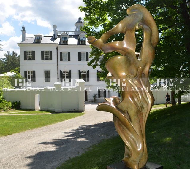 Turnarea figurilor din bronz